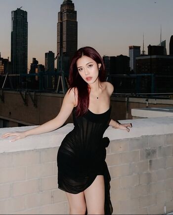 Leaked Suuhleena private photo viral onlyfans
