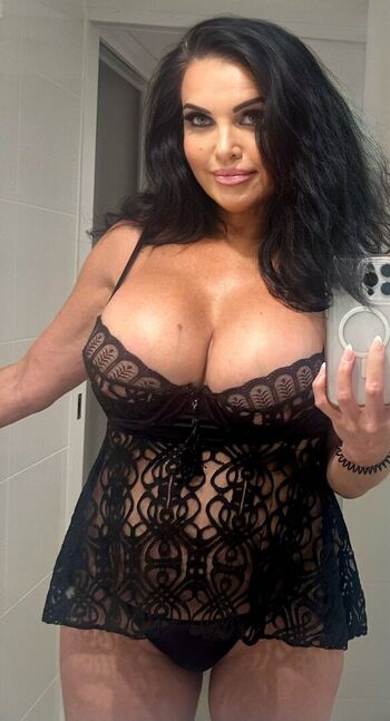 Leaked Suzi taylor private photo viral onlyfans