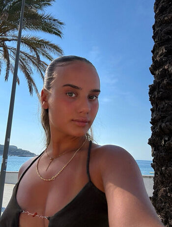 Leaked Swedish girls private photo viral onlyfans