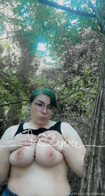 Leaked Sweetenedvenom page private photo viral onlyfans