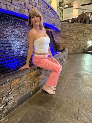 Leaked Sweetpeachesrn private photo viral onlyfans