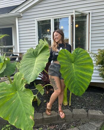 Leaked Sweetstoni private photo viral onlyfans