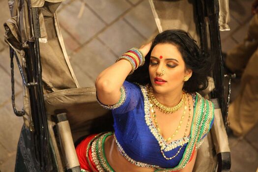 Leaked Swetha menon private photo viral onlyfans
