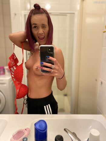 Leaked Swing babe private photo viral onlyfans