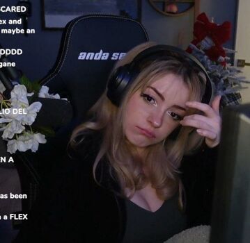 Sylvee / Sylveey / Sylveemhm