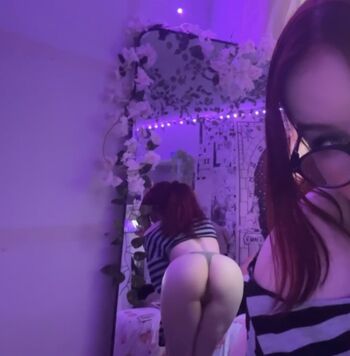 Leaked Sylvieexo page private photo viral onlyfans