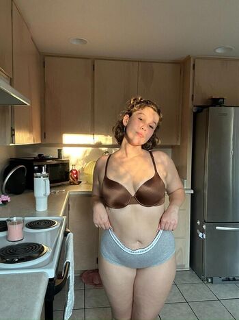 Leaked Symone blust private photo viral onlyfans