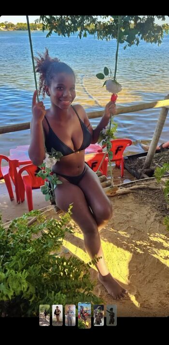 Tailany_tay