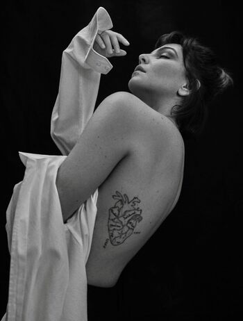 Tainá Müller