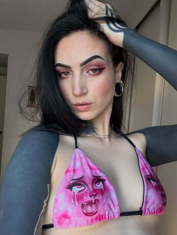 Leaked Takeyourcrayon private photo viral onlyfans