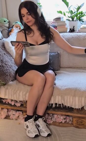Leaked Tania derveaux page private photo viral onlyfans