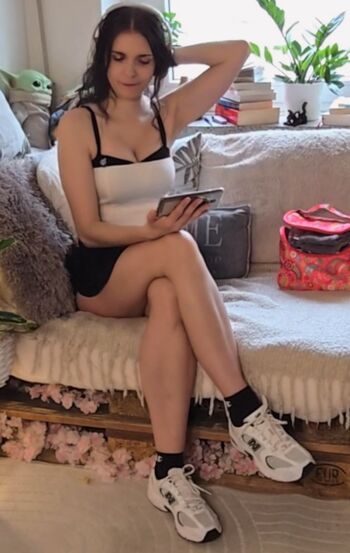 Leaked Tania derveaux page private photo viral onlyfans