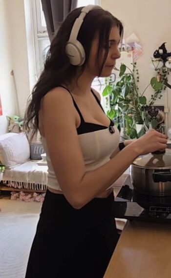 Leaked Tania derveaux page private photo viral onlyfans