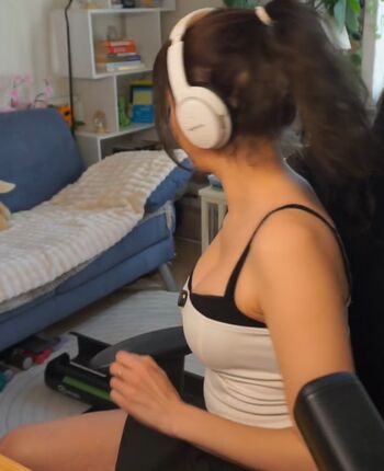 Leaked Tania derveaux page private photo viral onlyfans
