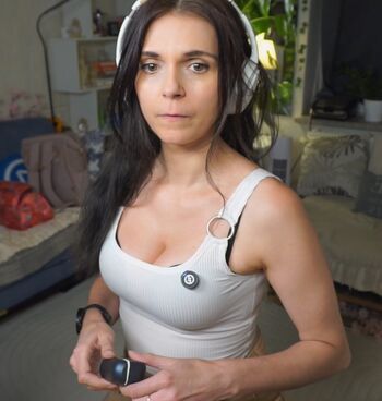 Leaked Tania derveaux private photo viral onlyfans