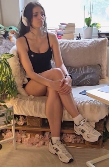 Leaked Tania derveaux private photo viral onlyfans