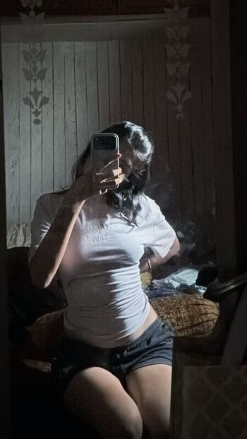 Leaked Taniya oberoi private photo viral onlyfans