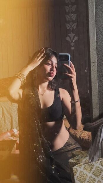 Taniya Oberoi