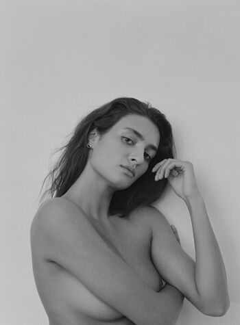 Tara Zoe Woltjes