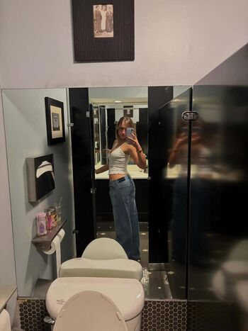 Leaked Tate mcrae page private photo viral onlyfans