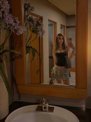 Leaked Tatiana flores private photo viral onlyfans