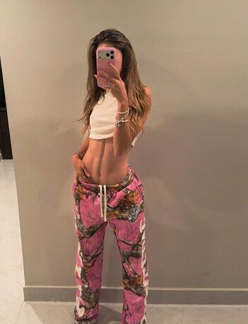 Tatiana Flores