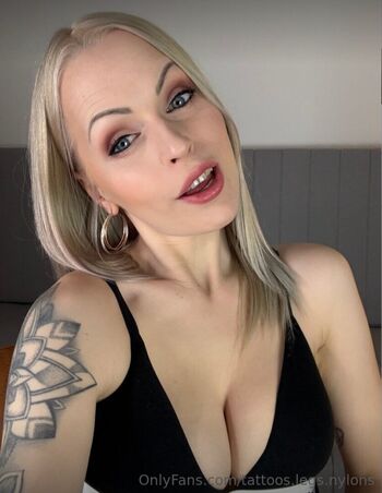 Leaked Tattoos legs nylons private photo viral onlyfans