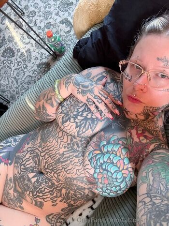 tattoosnwaifus