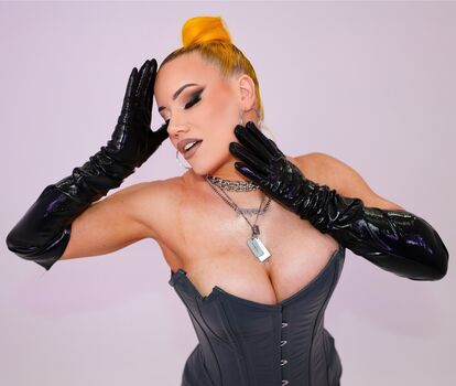 Leaked Taya valkyrie private photo viral onlyfans