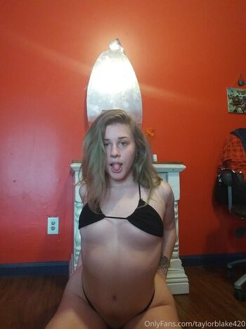 Leaked Taylor blake page private photo viral onlyfans