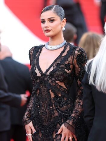 Taylor Hill