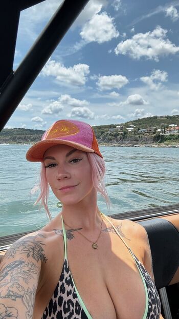 Leaked Taylor hughs private photo viral onlyfans