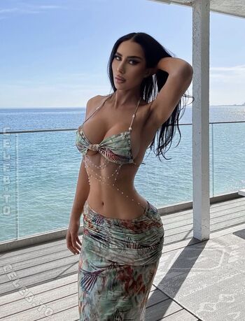 Leaked Taylor jevaux private photo viral onlyfans