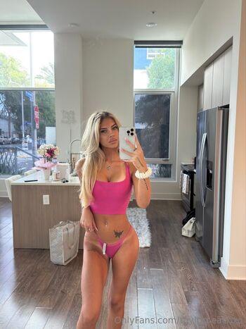 Leaked Taylor peach xo private photo viral onlyfans