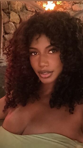 Leaked Taylor rooks private photo viral onlyfans