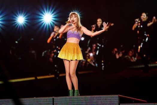 Leaked Taylor swift  page private photo viral onlyfans