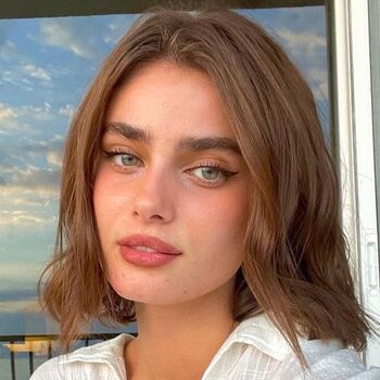 Leaked Taylorhill private photo viral onlyfans