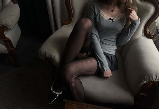 Leaked Demi burnett/ private photo viral onlyfans