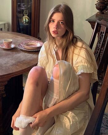 Leaked Laila banx/ private photo viral onlyfans