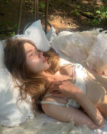 Leaked Nadia kuvalda/ private photo viral onlyfans