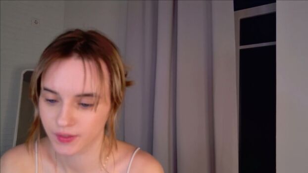 tessa_shy_