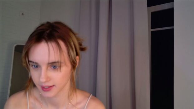 tessa_shy_
