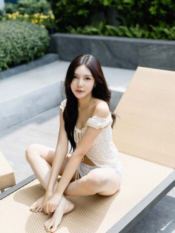 Thai Girls ????????