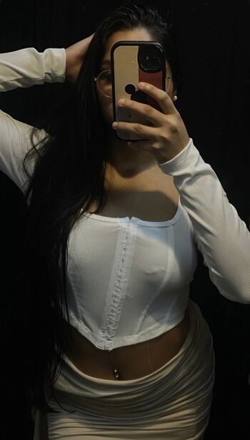 Leaked Thaisssaalmeida private photo viral onlyfans