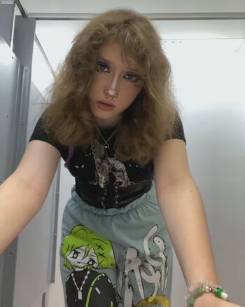 that_bunny_egirl_luna