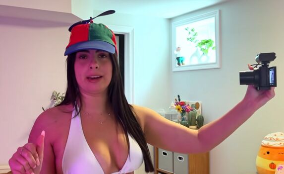 Leaked Thatgirlgatto page private photo viral onlyfans