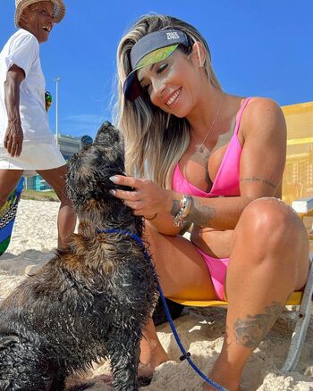 Thatiane Oliveira