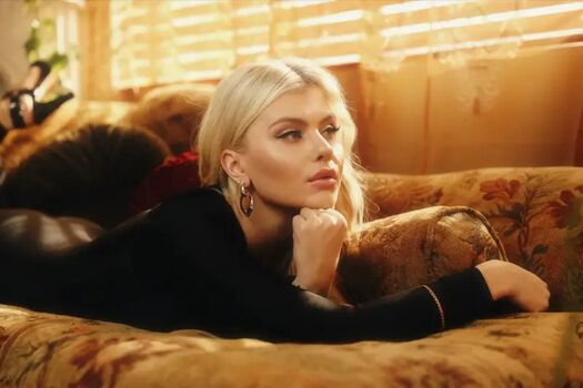 Thatksenia
