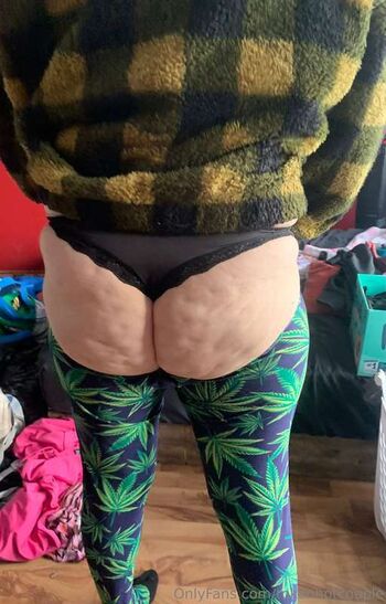 Leaked Calita fire/ private photo viral onlyfans