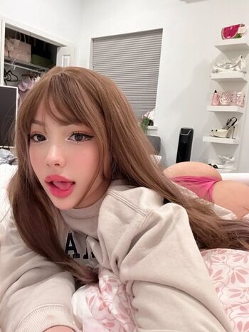 The Definitive 'Petite With An Ass' Megathread